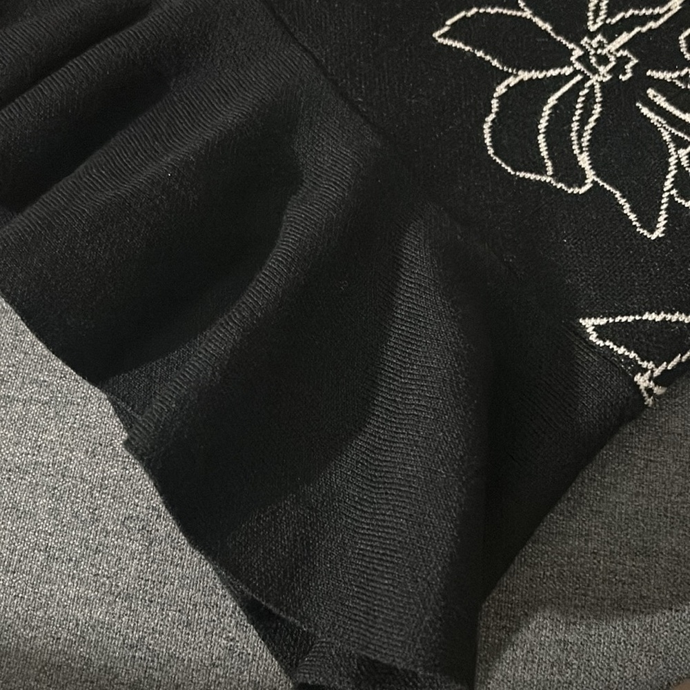 Brand new Neiman Marcus dress with tags! Size XL. Send offers please!! - Picture 11 of 12